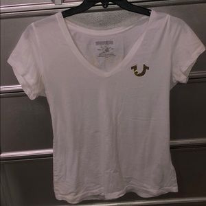 true religion v neck medium